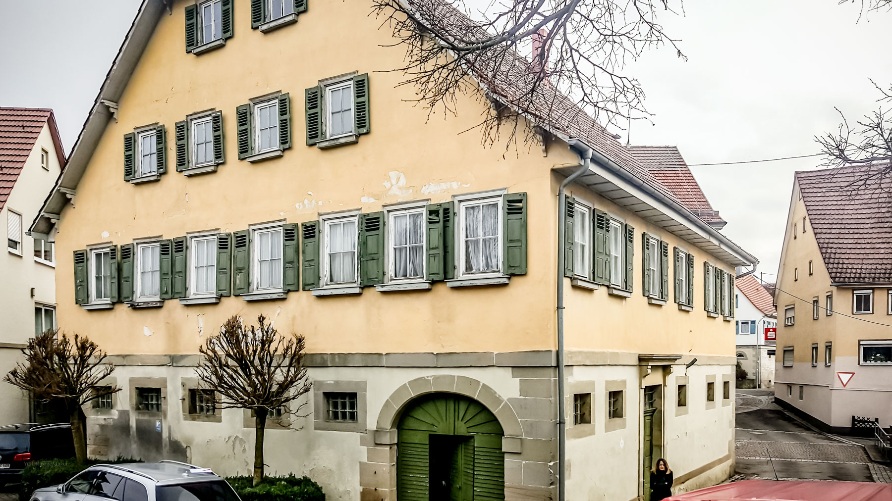 Mehrfamilienhaus